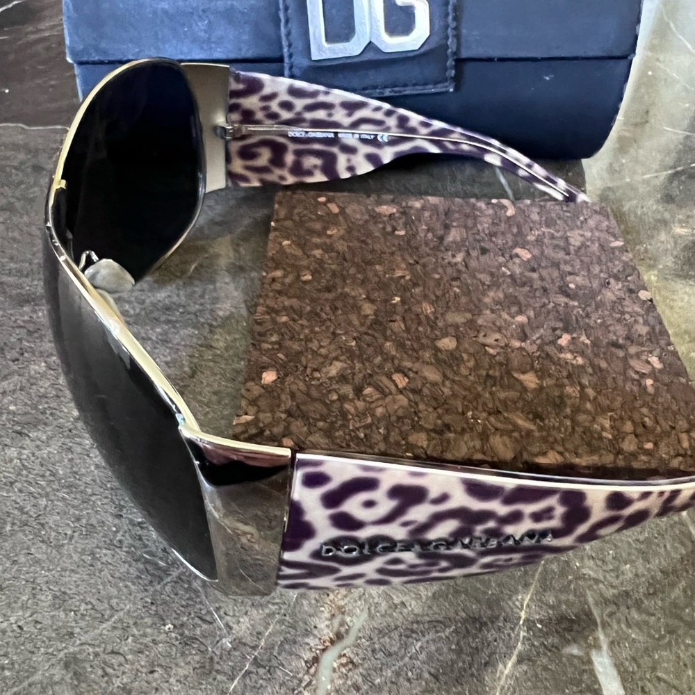 Leopard Dolce & Gabbana Sunglasses Leopard Print 2005-M EUC - Picture 9 of 16